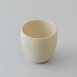 39Arita Dubbelwandige Kop, M crème