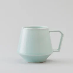 39Arita Mok, lichtblauw