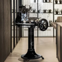 Berkel Volano B3 Flower Flywheel Snijmachine met Onderstel, 30cm zwart