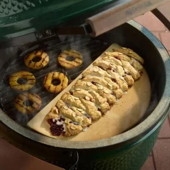 Big Green Egg Half Moon Baking Stone EGGspander 2XL