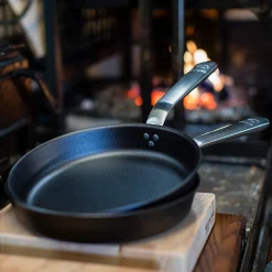 Kockums Jernverk Koekenpan met RVS Steel, 28cm carbonstaal