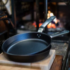 Kockums Jernverk Koekenpan met RVS Steel, 30cm carbonstaal