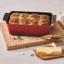 Le Creuset Bakvorm Gietijzer, 23x13cm kersenrood