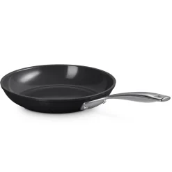 Le Creuset Essential Non-Stick Ceramic Koekenpan, 24cm