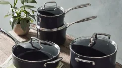 Le Creuset Essential Non-Stick Ceramic Pannenset, 4-delig