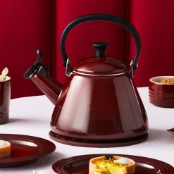 Le Creuset Kone Fluitketel, 1,6L garnet