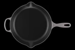 Le Creuset Signature Skillet, 30cm flint
