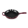 Le Creuset Signature Skillet, 23cm garnet