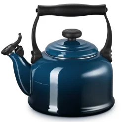 Le Creuset Tradition Fluitketel, 2,1L nuit