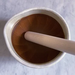 Mujun Suri Bowl met Stamper M, zwart