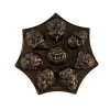 Nordic Ware Monster Mask Cakelet Bakvorm, 8-vaks brons