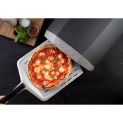 Ooni Pizzaschep Geperforeerd, 30cm aluminium