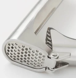 Rösle Knoflookpers rvs, 17cm