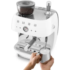 SMEG Espresso Koffiemachine EGF03WHEU, wit
