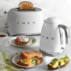 Smeg Waterkoker KLF03WHEU, wit
